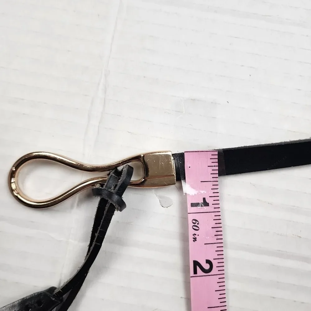 No Label black wrap